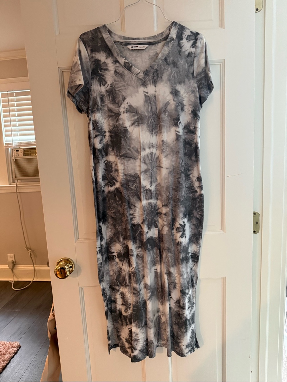 SONOMA WOMENS V NECK GRAY & WHITE TIE DYE SHORT SLEEVE MAXI DRESS SIZE MEDIUM